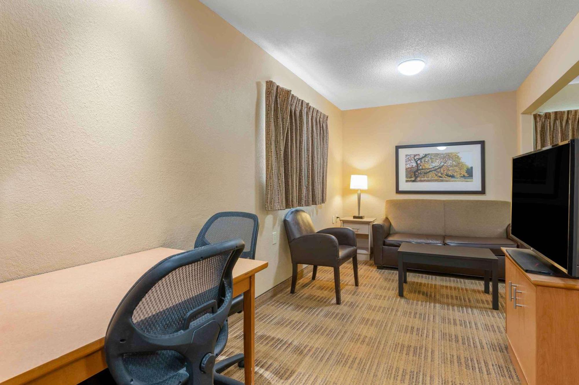 Extended Stay America Select Suites - Atlanta - Kennesaw Chastain Rd Eksteriør billede