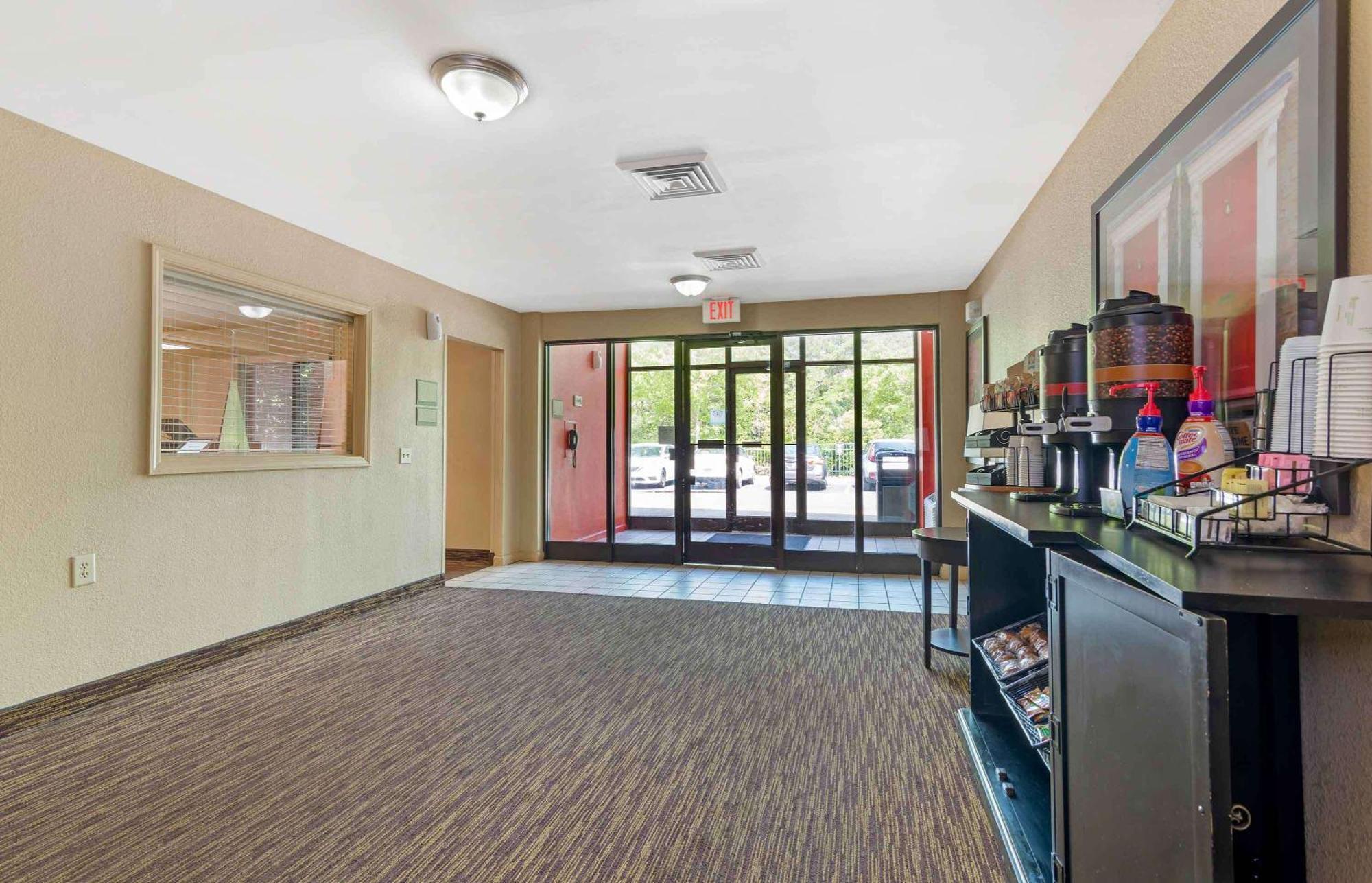 Extended Stay America Select Suites - Atlanta - Kennesaw Chastain Rd Eksteriør billede